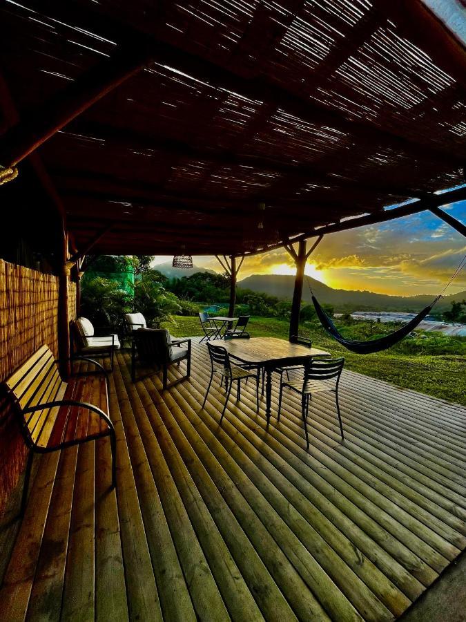 Chambre Et Sdb Privative Ylang Ylang Vue Mont Pelee Dans Maison Partagee Le Morne-Rouge Exterior foto